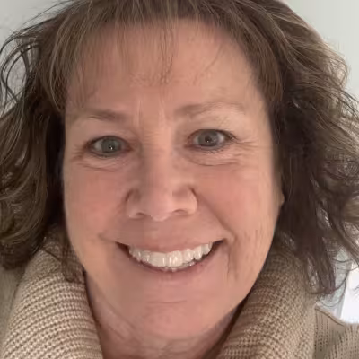 Vicki Root