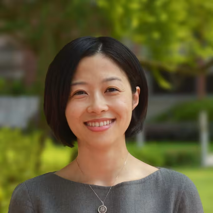 Shuang Lu