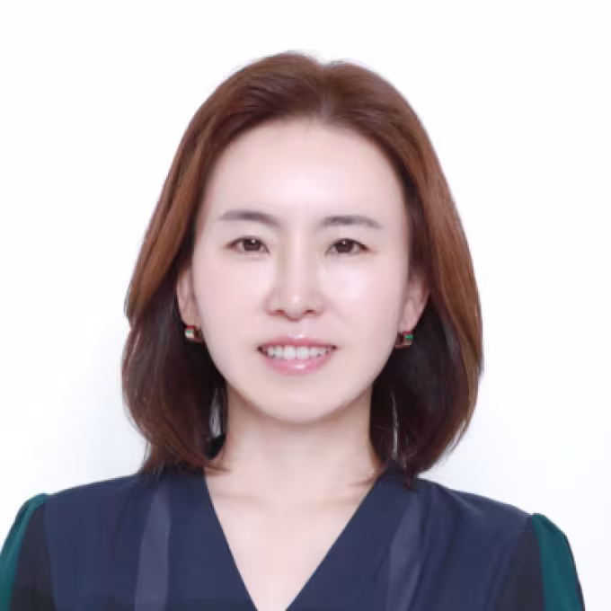 Sangmi Kim, MSW